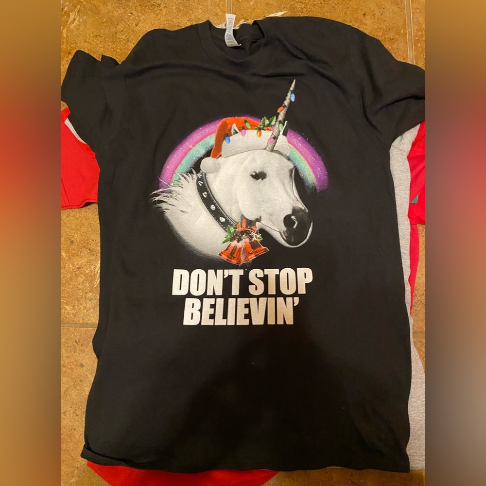 8 Christmas T-shirts huge lot adult small sizes